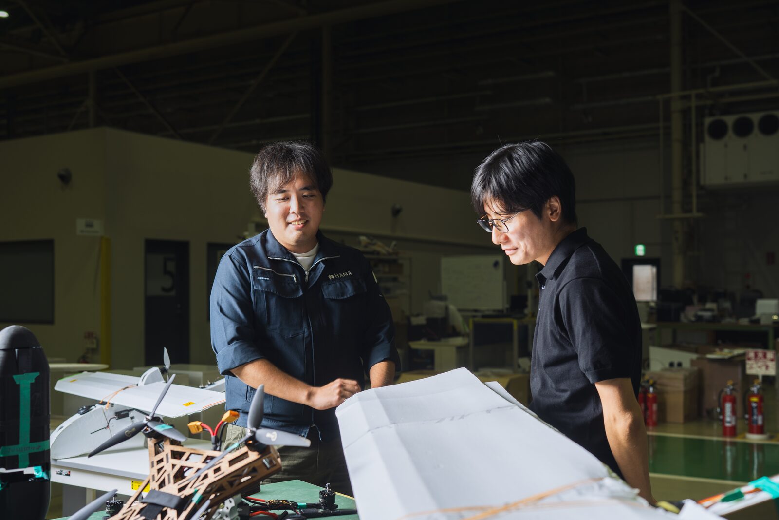 中谷 俊介 × 佐藤 航